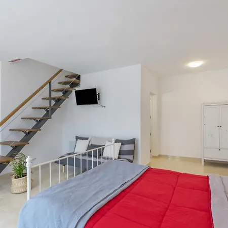 펜션 Vivienda V Lorennani *