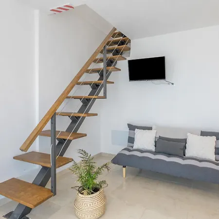 Holiday home Vivienda V Lorennani *